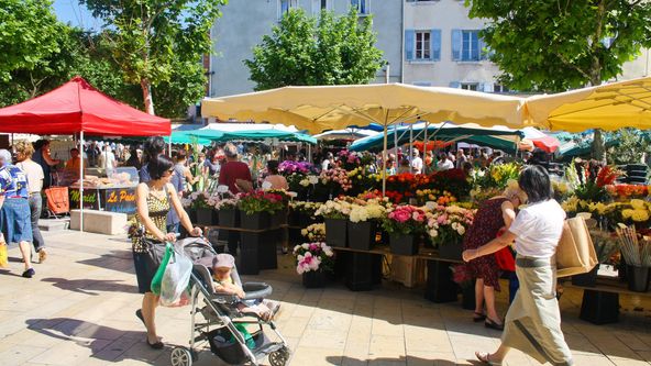 ACTIVITY 1_marché