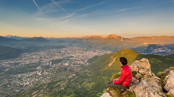 Grenoble, camp de base des Alpes